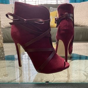 Burgundy peep toe bootie